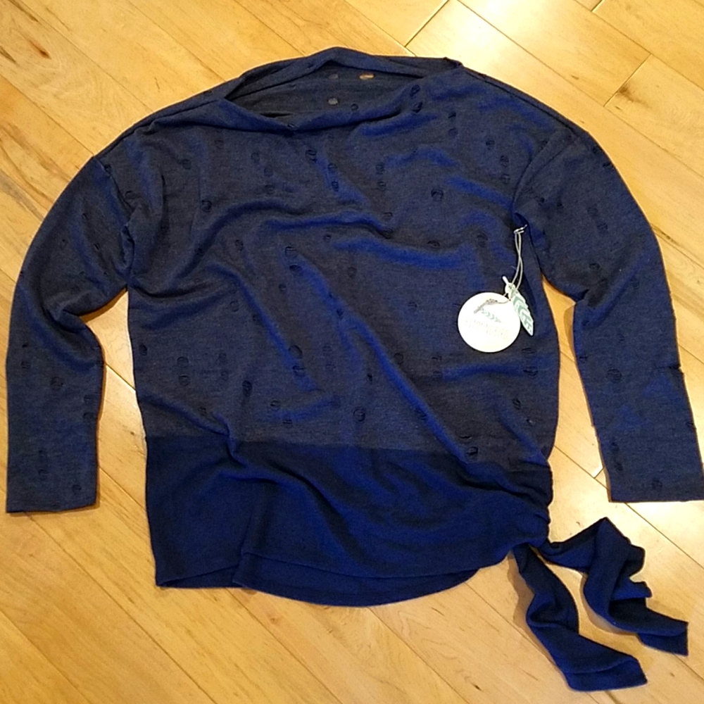 NWT Hummingbird Side-Tie Top with Cut-Out Detail